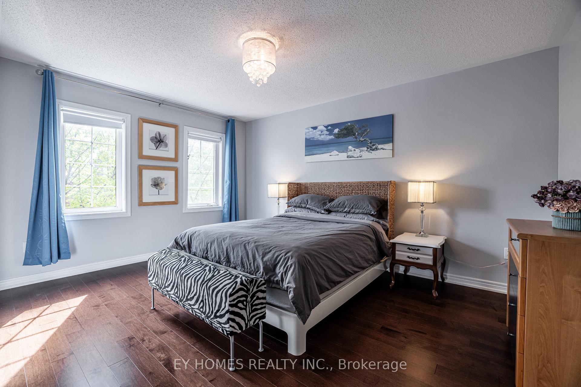 Photo 23 of 50 Schuster Lane, Vaughan, Patterson — HOMEH