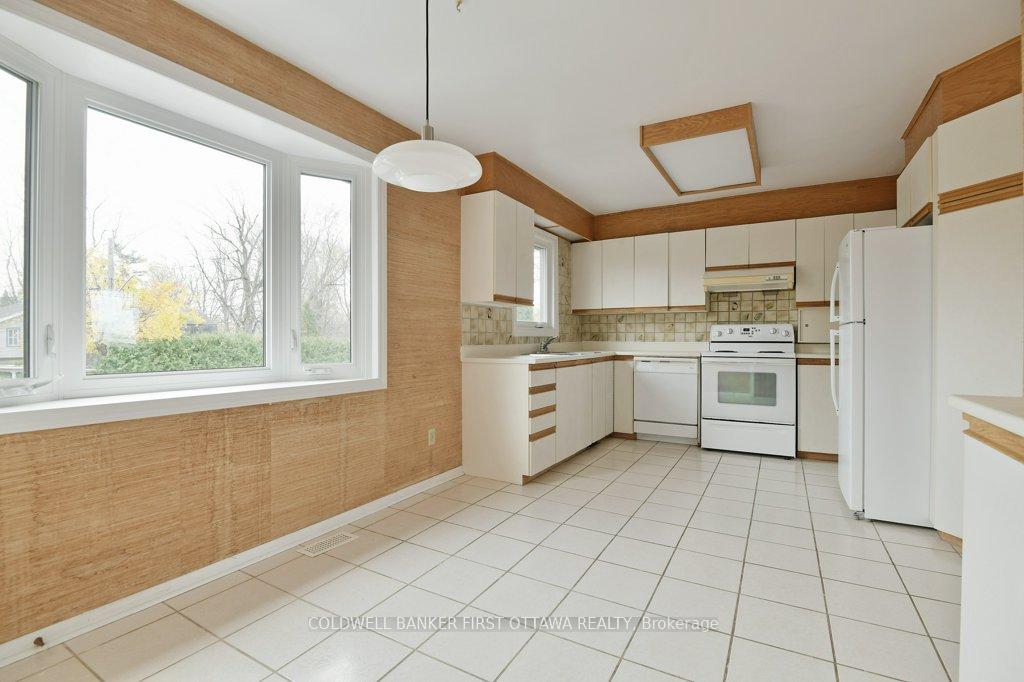 Photo 7 of 202 Kehoe Street, Ottawa, Britannia — HOMEH
