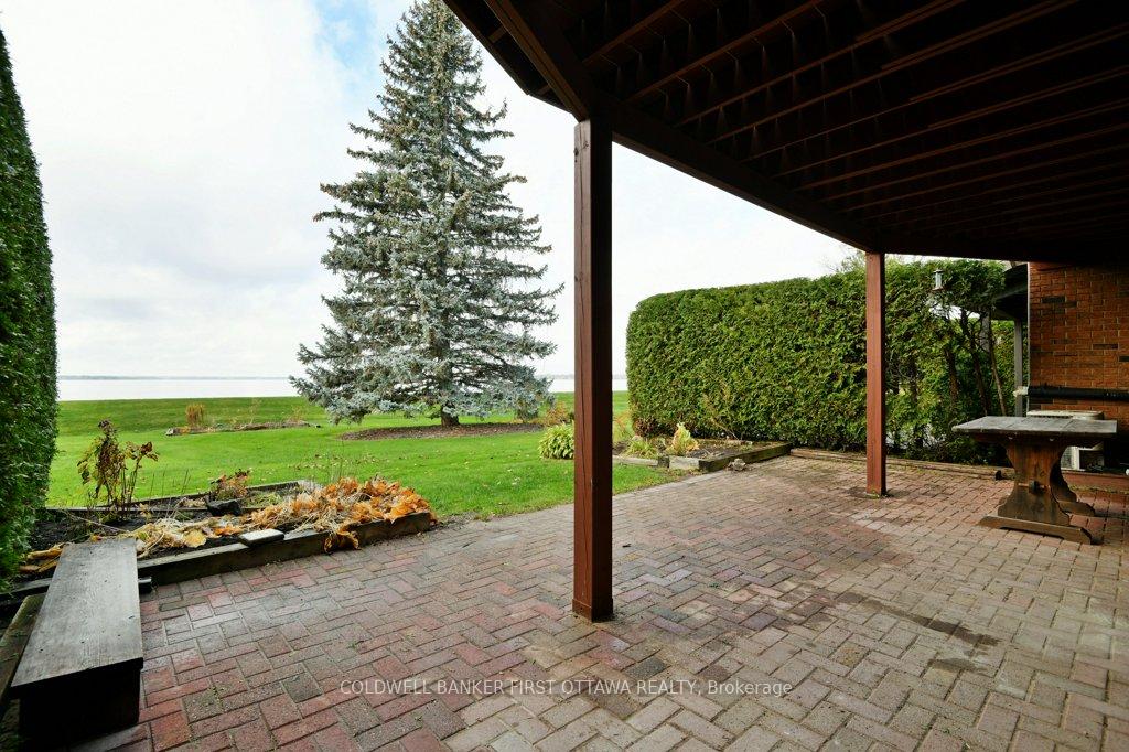 Photo 16 of 202 Kehoe Street, Ottawa, Britannia — HOMEH