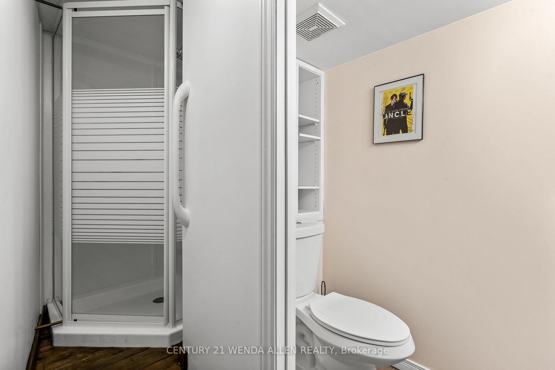 Photo 2 of 136 Lupin Drive, Whitby, Downtown Whitby — HOMEH