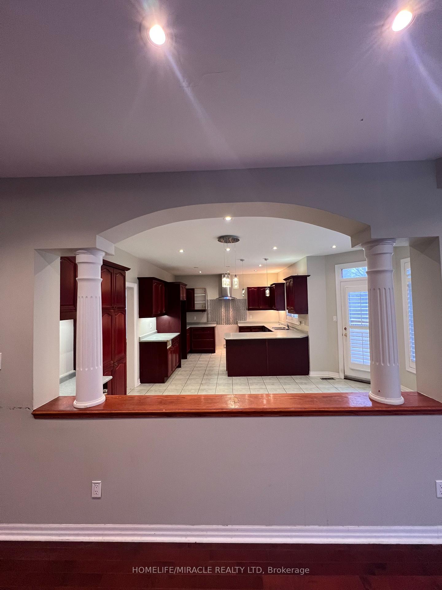 Photo 16 of 1880 Falconwood Way, Pickering, Dunbarton — HOMEH