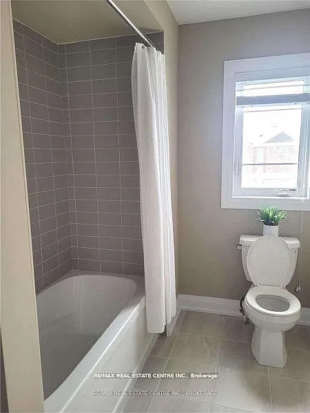 Photo 3 of 23 Barlow Place, Brant, Paris — HOMEH