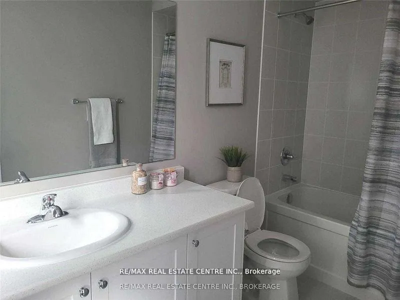 Photo 4 of 23 Barlow Place, Brant, Paris — HOMEH