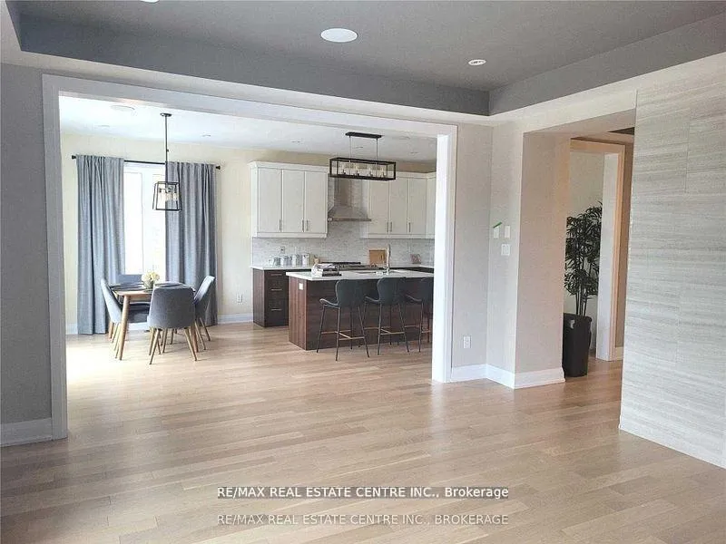 Photo 16 of 23 Barlow Place, Brant, Paris — HOMEH