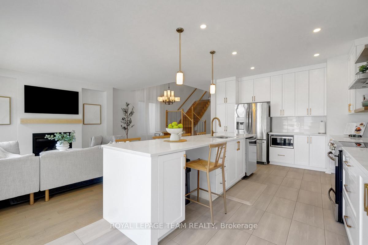 Photo 16 of 955 Atrium Ridge, Ottawa, Riverside South/Gloucester Glen — HOMEH