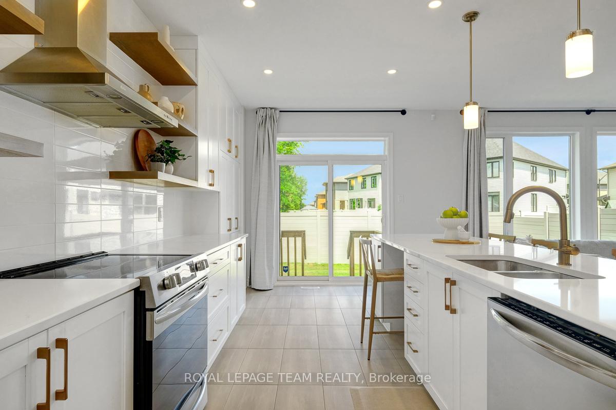 Photo 20 of 955 Atrium Ridge, Ottawa, Riverside South/Gloucester Glen — HOMEH