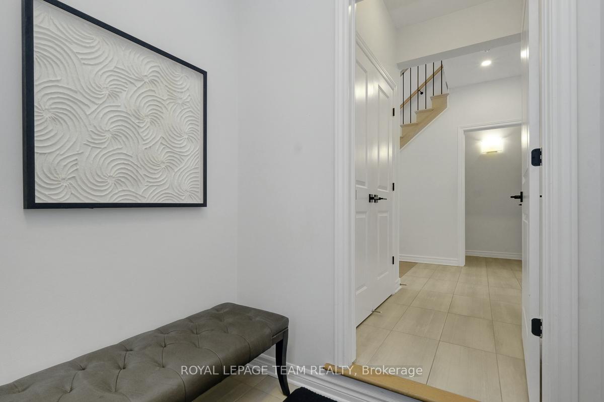 Photo 29 of 955 Atrium Ridge, Ottawa, Riverside South/Gloucester Glen — HOMEH