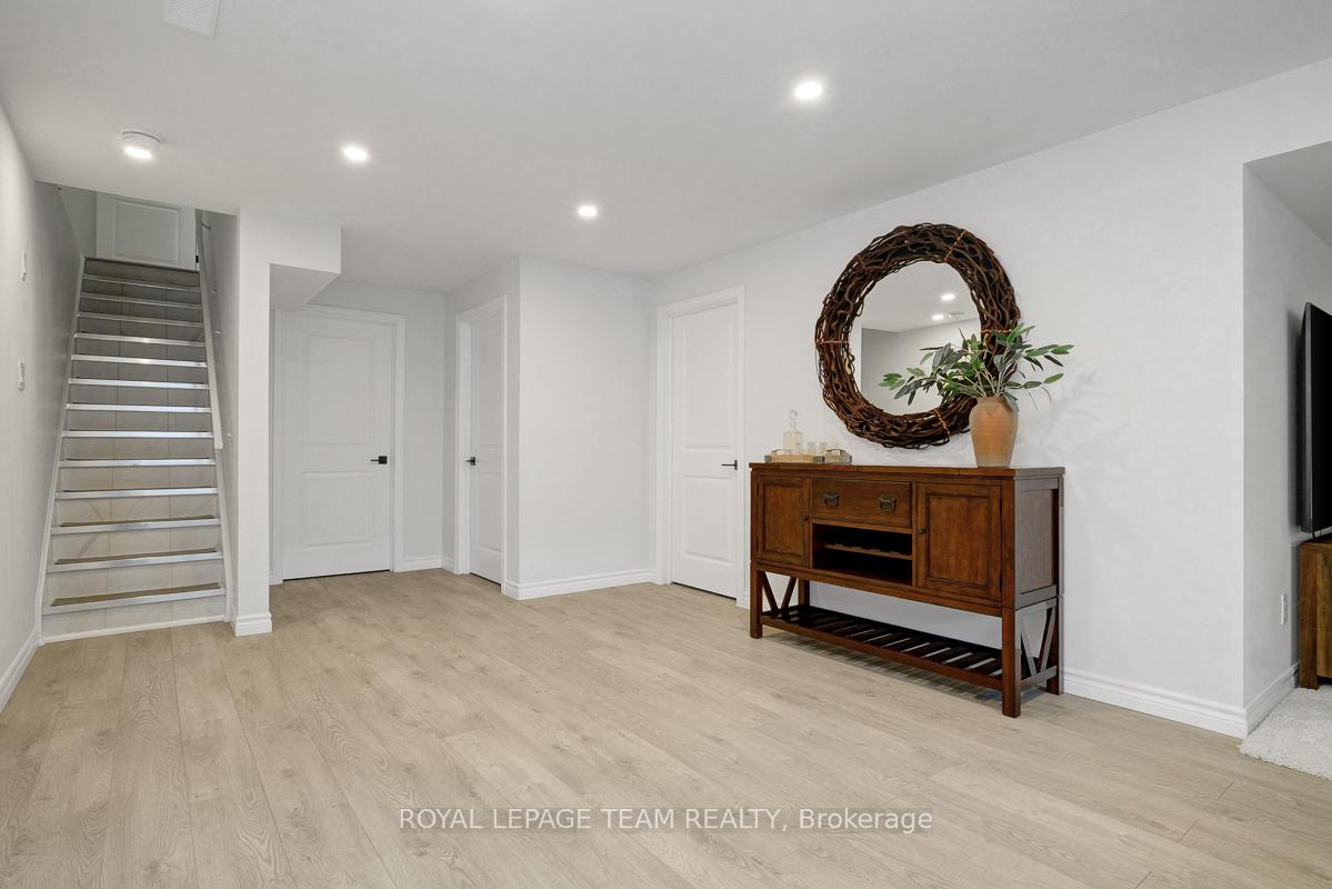 Photo 46 of 955 Atrium Ridge, Ottawa, Riverside South/Gloucester Glen — HOMEH