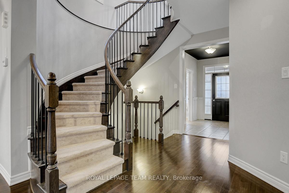 Photo 5 of 166 Damselfly Way, Ottawa, Barrhaven - Half Moon Bay — HOMEH