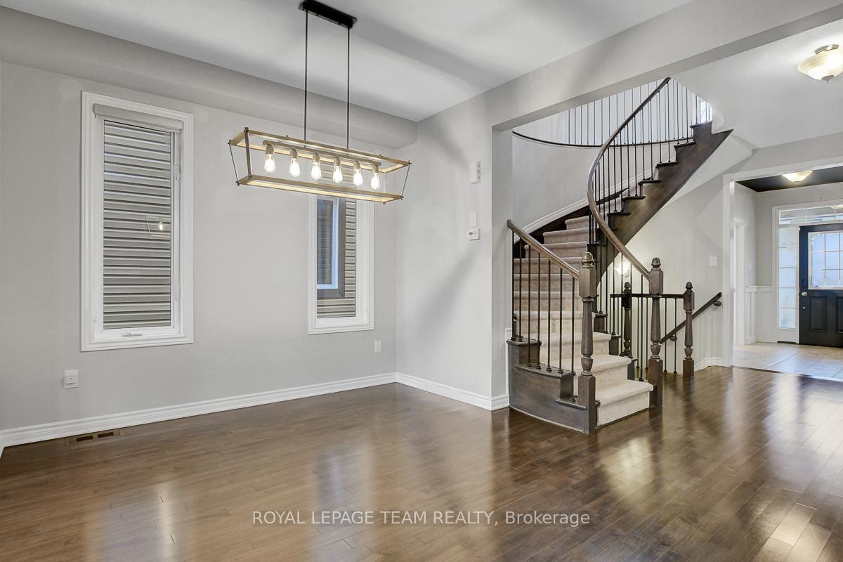 Photo 7 of 166 Damselfly Way, Ottawa, Barrhaven - Half Moon Bay — HOMEH