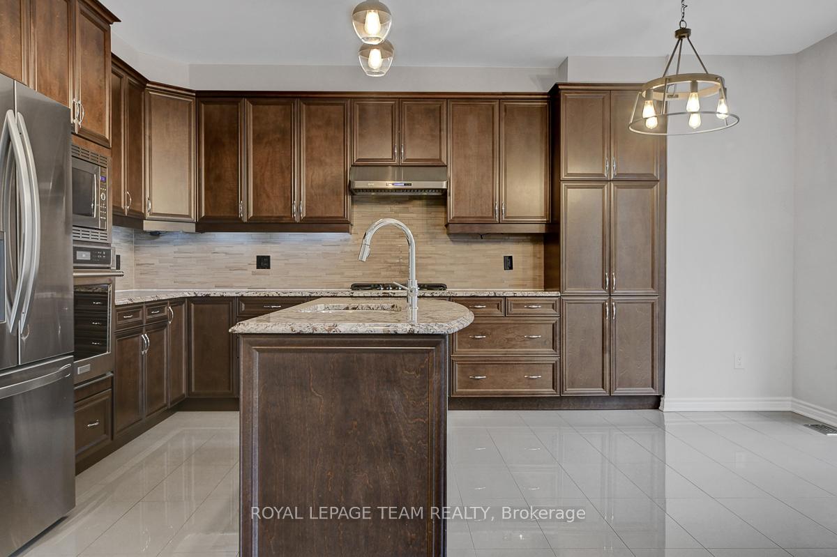 Photo 15 of 166 Damselfly Way, Ottawa, Barrhaven - Half Moon Bay — HOMEH