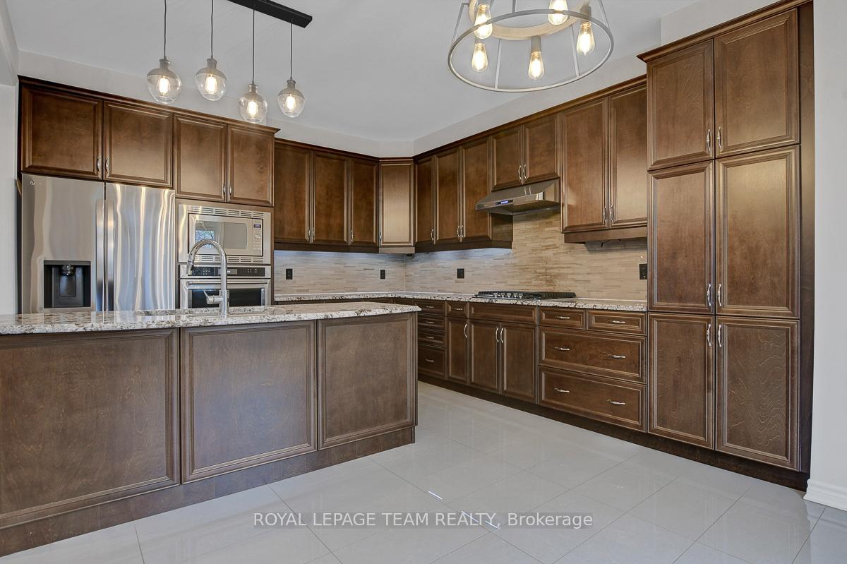 Photo 24 of 166 Damselfly Way, Ottawa, Barrhaven - Half Moon Bay — HOMEH