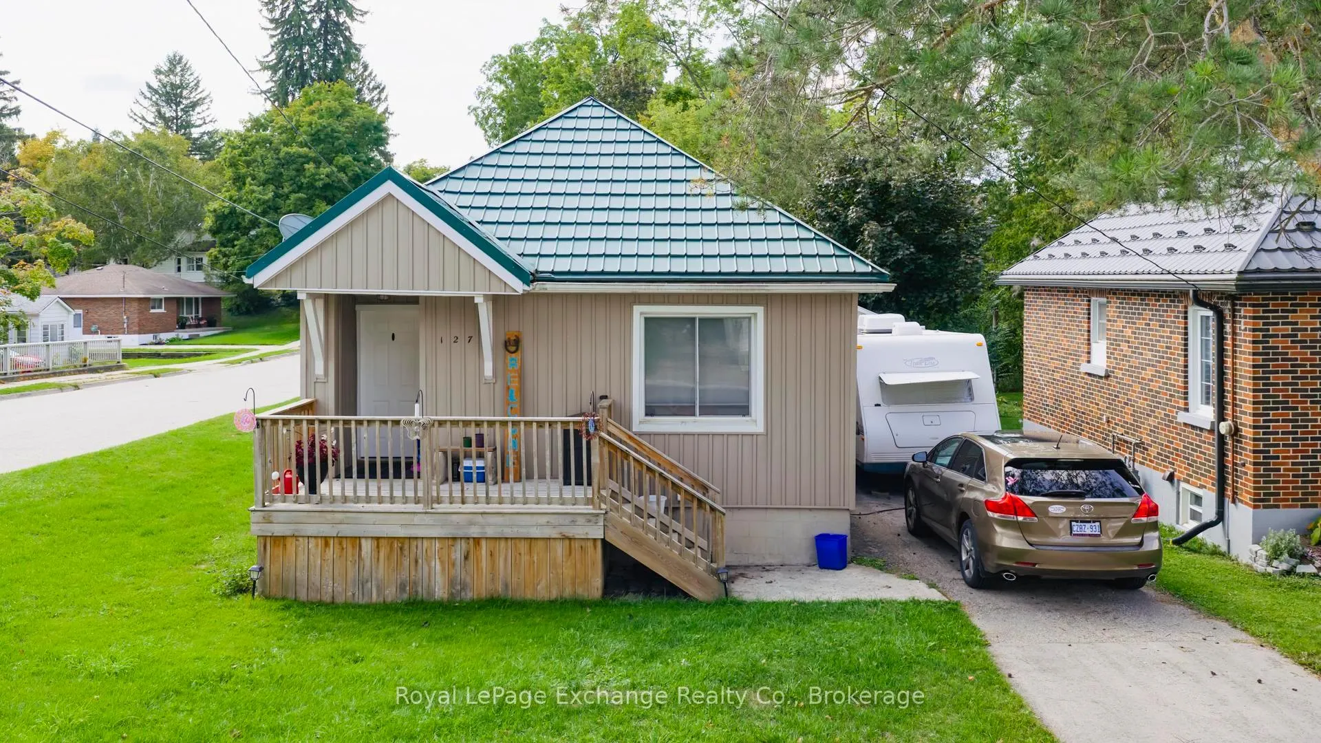 Photo 1 of 127 Yonge Street S, Brockton — HOMEH