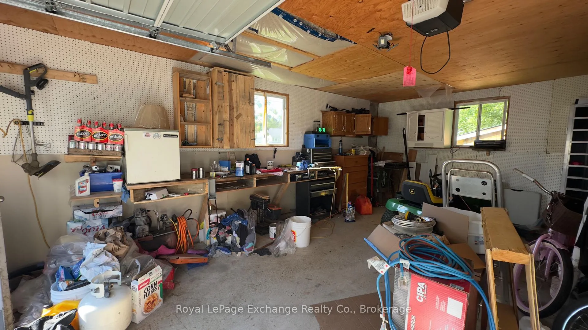Photo 29 of 127 Yonge Street S, Brockton — HOMEH