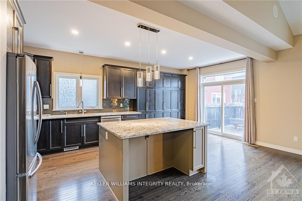 Photo 8 of 236 Gracewood Crescent, Ottawa, Blossom Park/Kemp Park/Findlay Creek — HOMEH