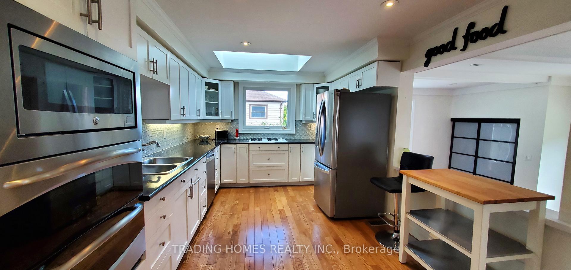 Photo 2 of 1917 Glengrove Road, Pickering, Liverpool — HOMEH