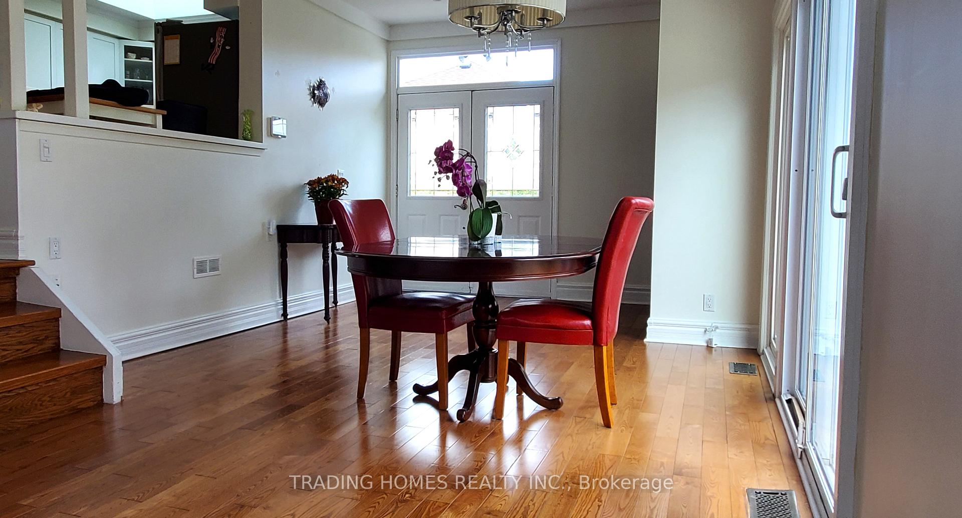 Photo 4 of 1917 Glengrove Road, Pickering, Liverpool — HOMEH