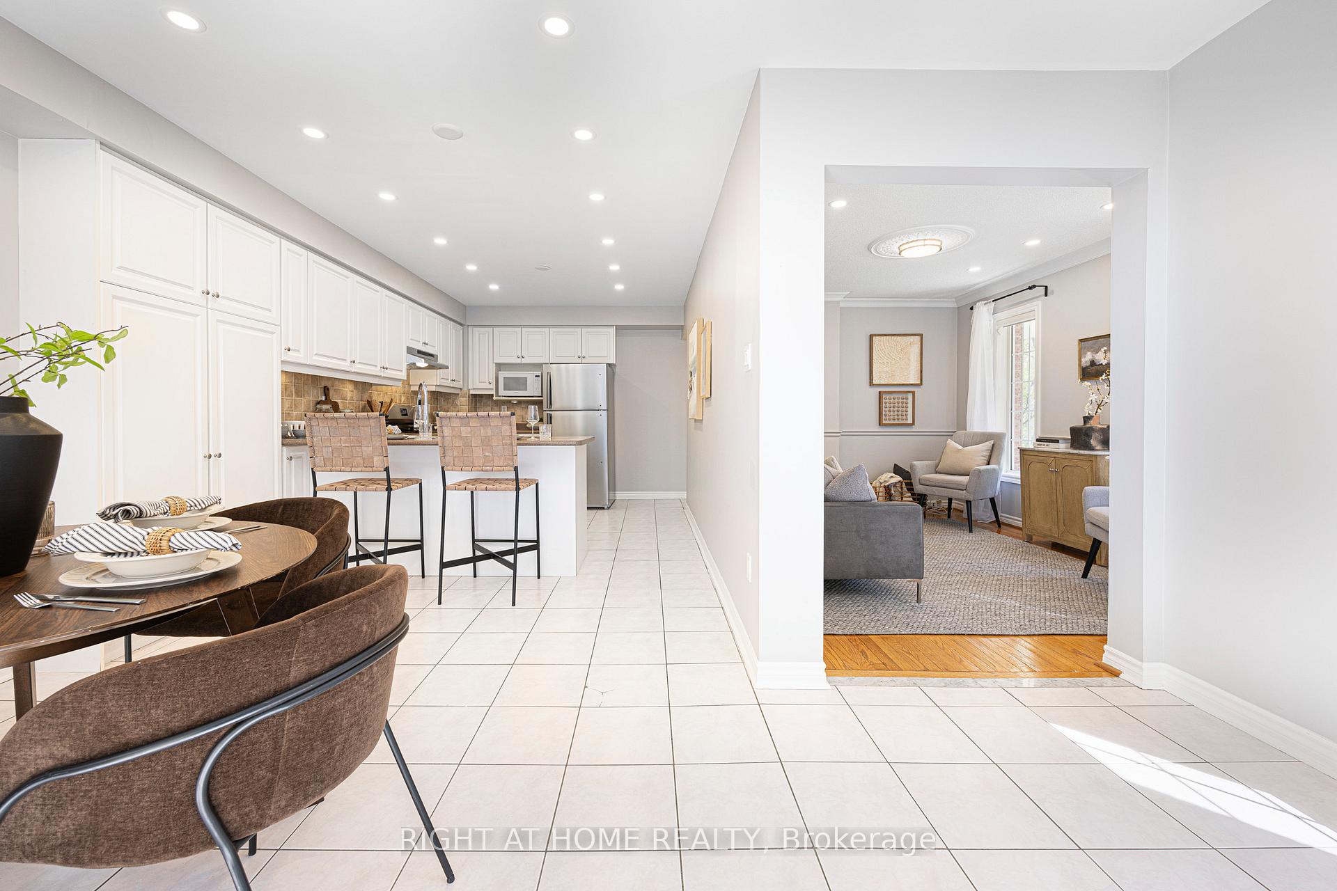 Photo 12 of 33 Threadgold Court, Whitby, Lynde Creek — HOMEH