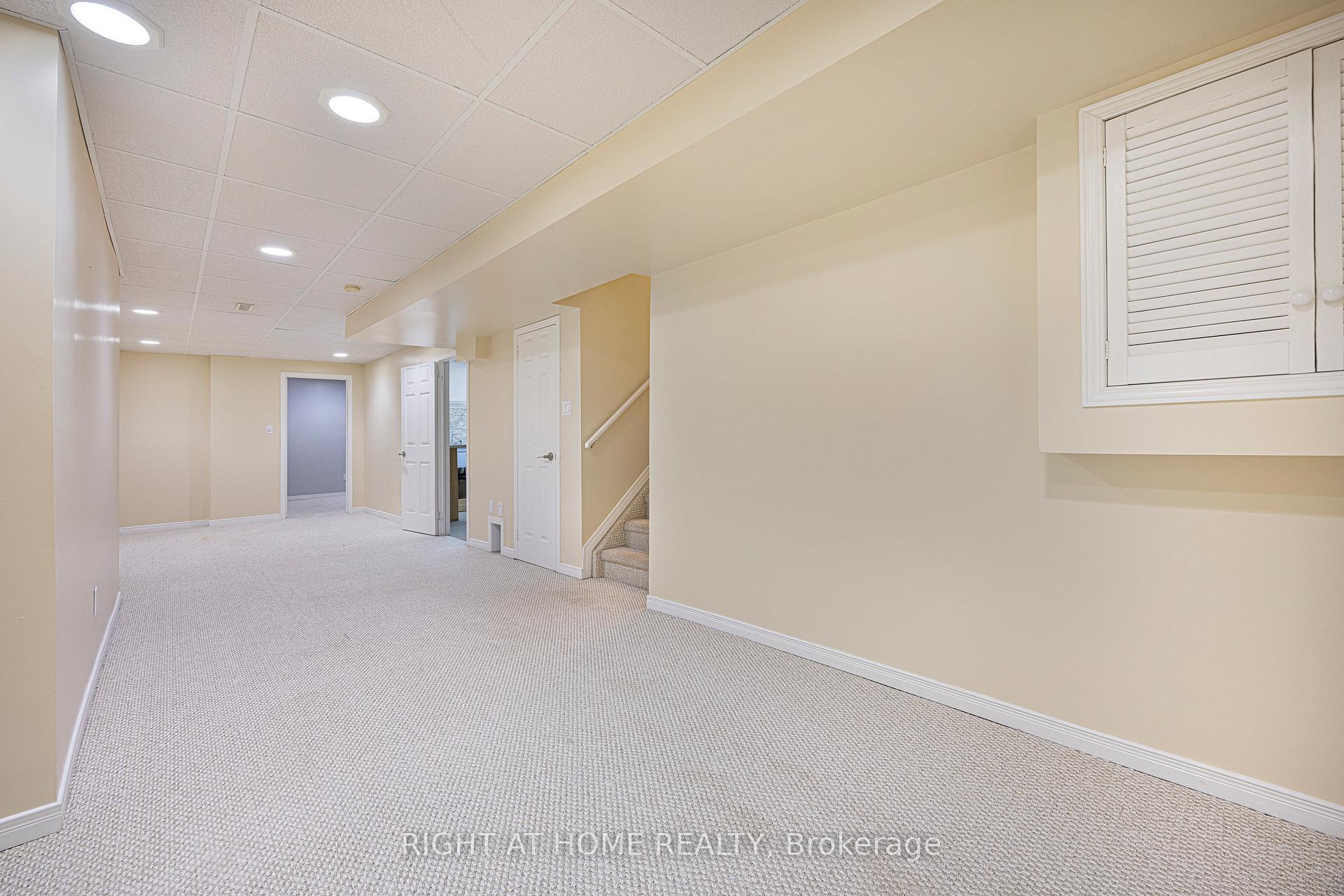 Photo 25 of 33 Threadgold Court, Whitby, Lynde Creek — HOMEH