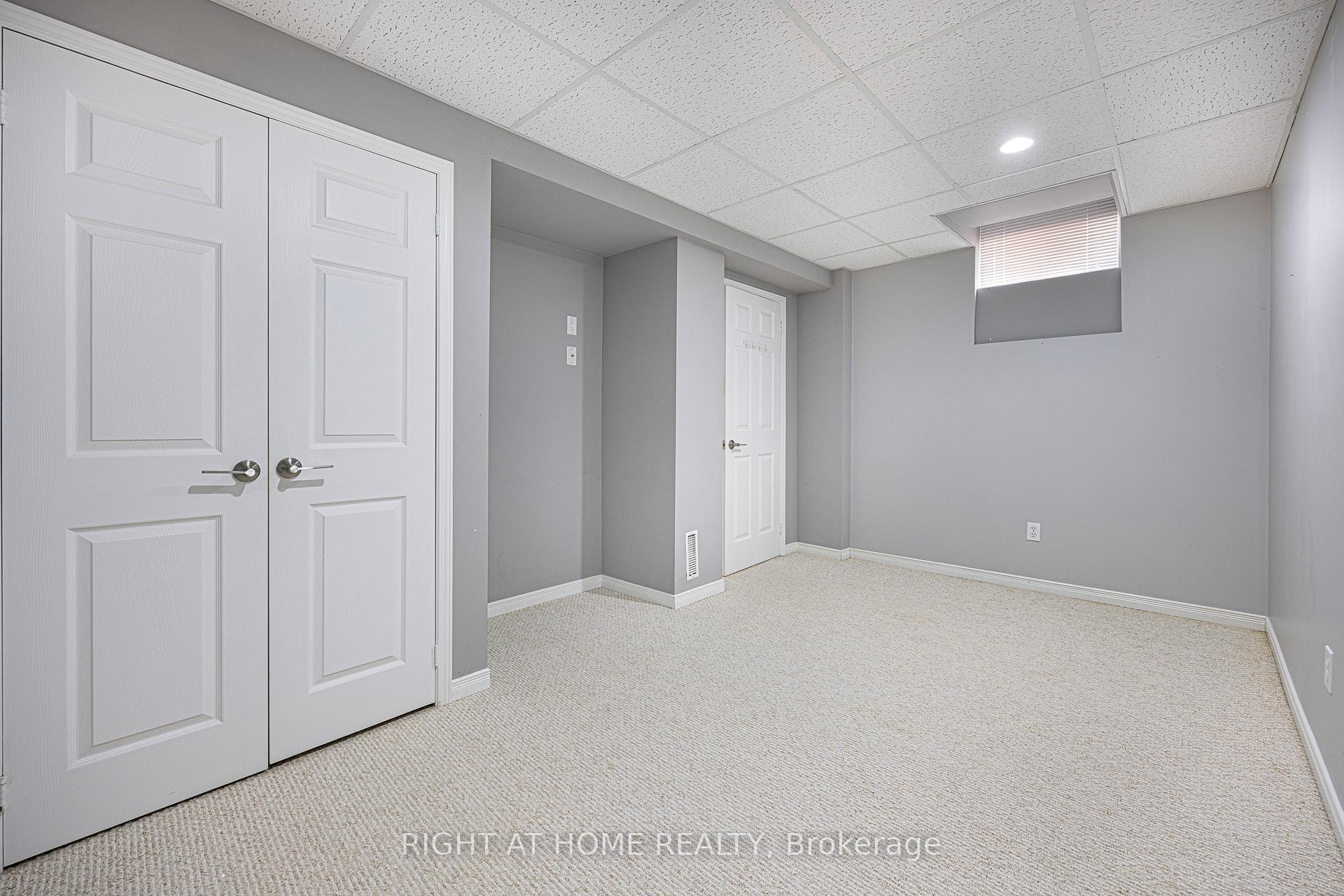 Photo 27 of 33 Threadgold Court, Whitby, Lynde Creek — HOMEH