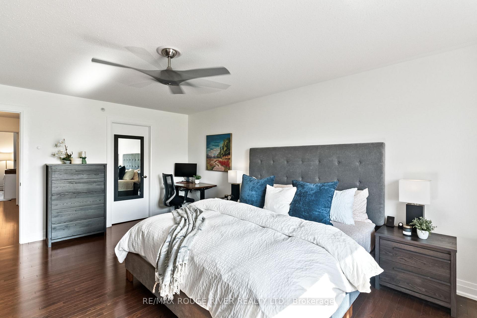 Photo 23 of 44 Jerseyville Way, Whitby, Downtown Whitby — HOMEH