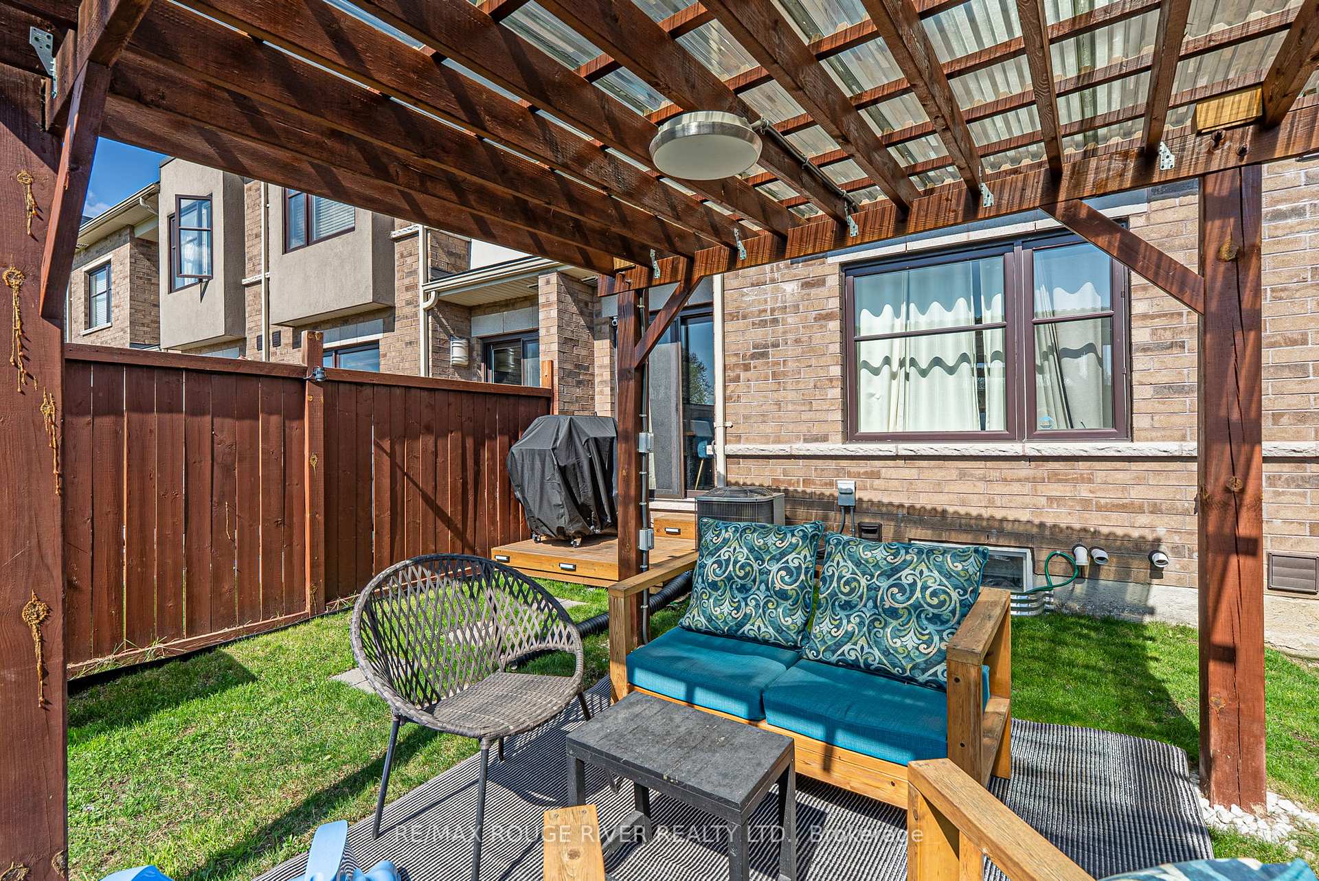 Photo 44 of 44 Jerseyville Way, Whitby, Downtown Whitby — HOMEH