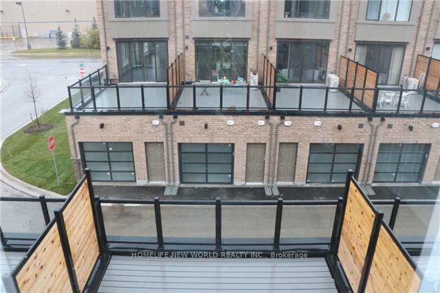 Photo 3 of 189 Salterton Circle, Vaughan, Maple — HOMEH