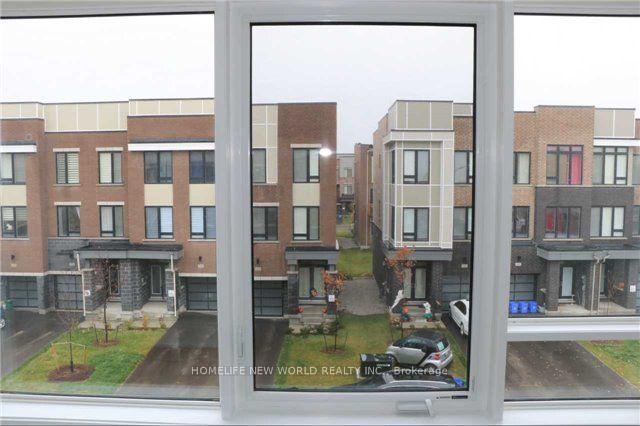 Photo 4 of 189 Salterton Circle, Vaughan, Maple — HOMEH