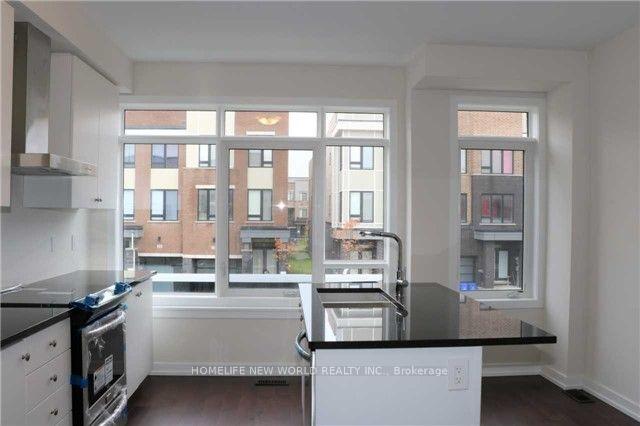 Photo 14 of 189 Salterton Circle, Vaughan, Maple — HOMEH
