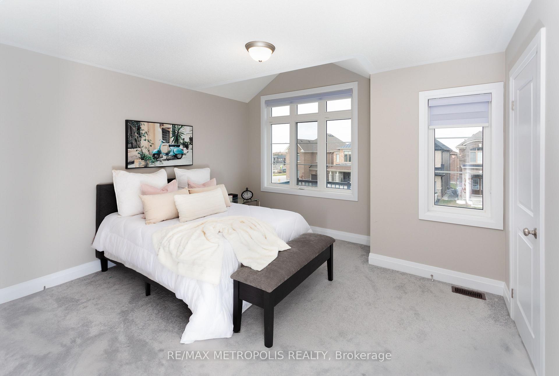 Photo 29 of 1084 Orenda Street, Pickering, Rural Pickering — HOMEH