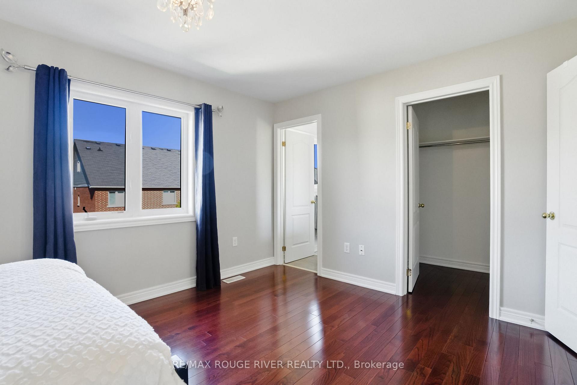 Photo 31 of 5 Bellhouse Place, Whitby, Brooklin — HOMEH