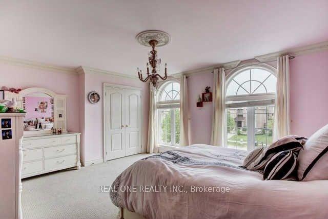 Photo 16 of 315 Flamingo Road, Vaughan, Uplands — HOMEH
