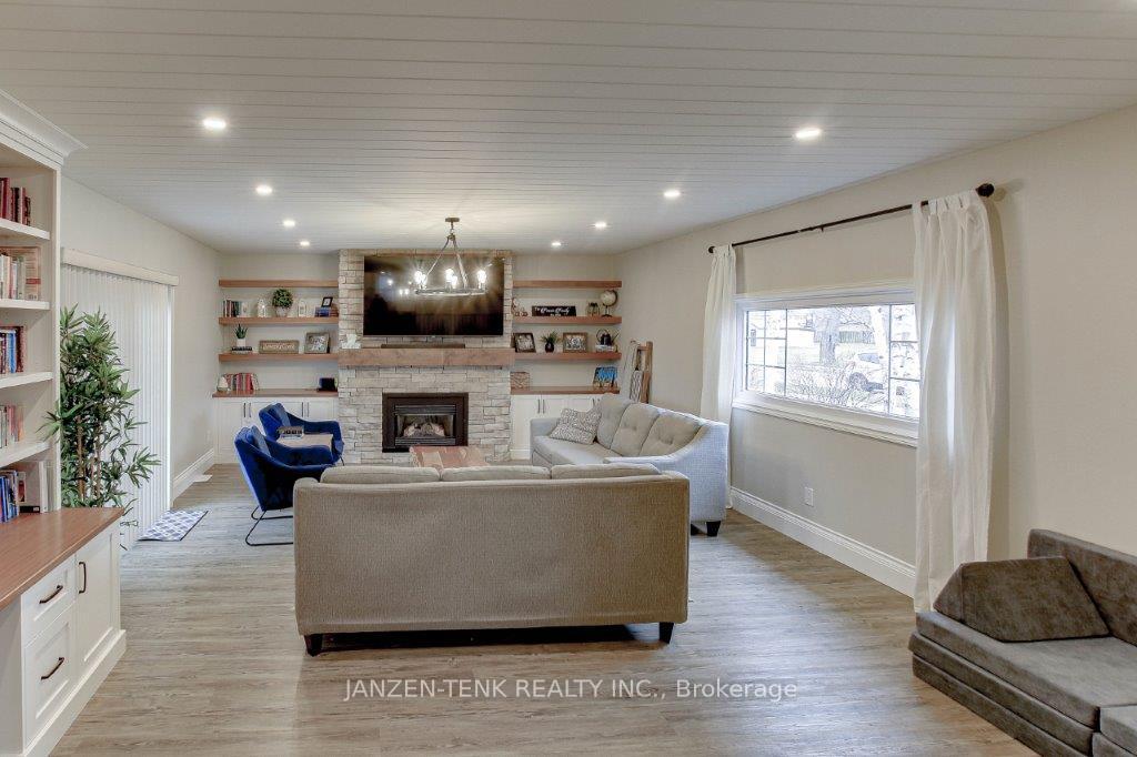 Photo 12 of 32 St George Street, Aylmer — HOMEH