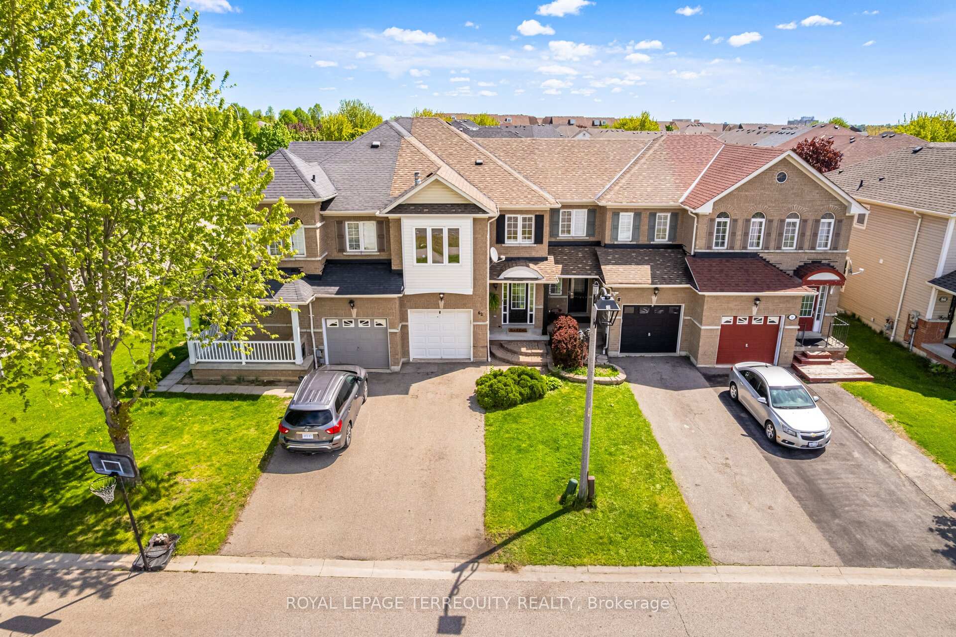 Photo 6 of 62 Robideau Place, Whitby, Pringle Creek — HOMEH