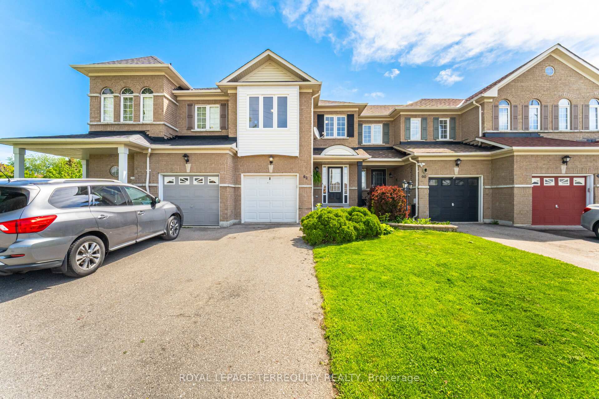 Photo 9 of 62 Robideau Place, Whitby, Pringle Creek — HOMEH