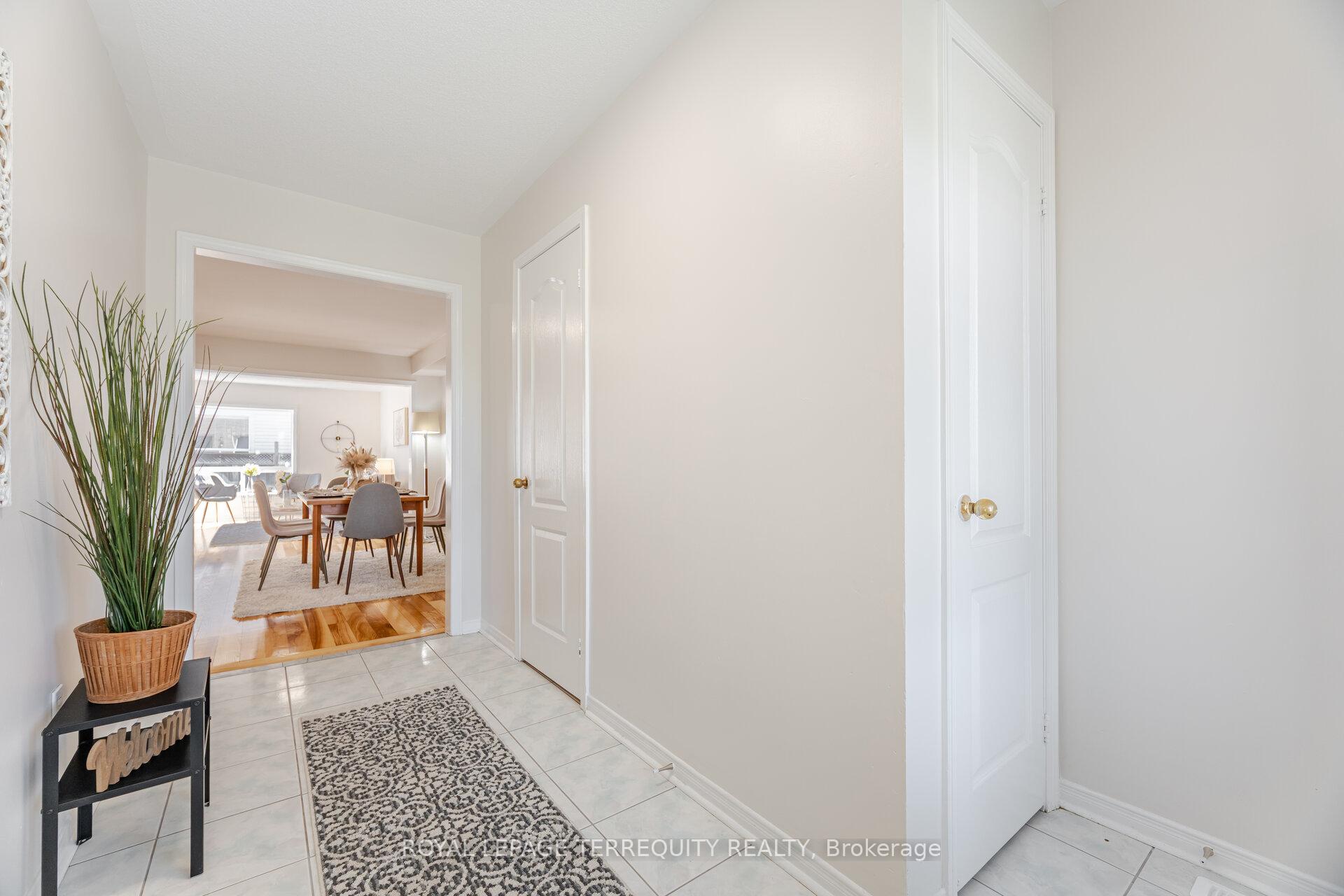Photo 10 of 62 Robideau Place, Whitby, Pringle Creek — HOMEH