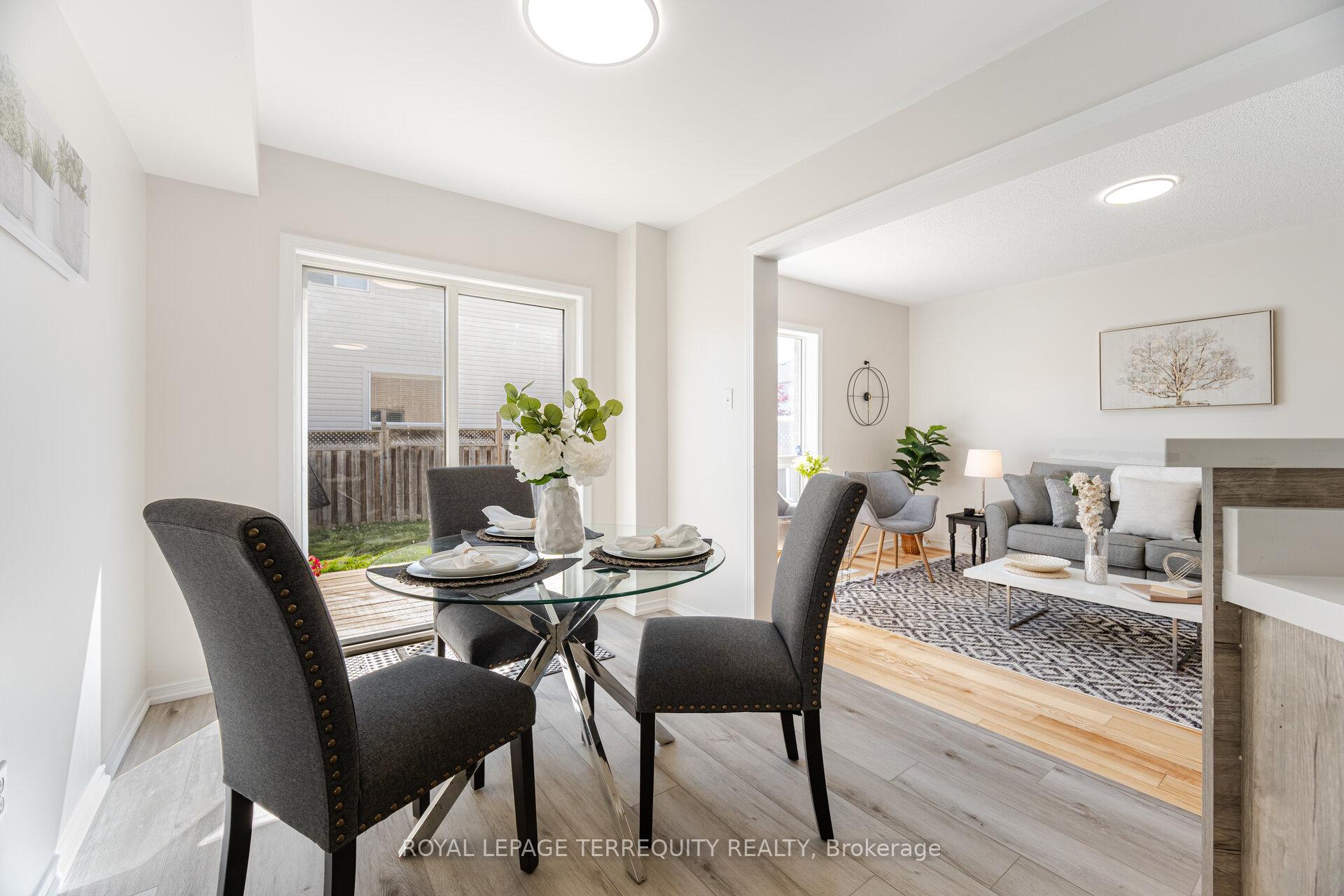 Photo 16 of 62 Robideau Place, Whitby, Pringle Creek — HOMEH
