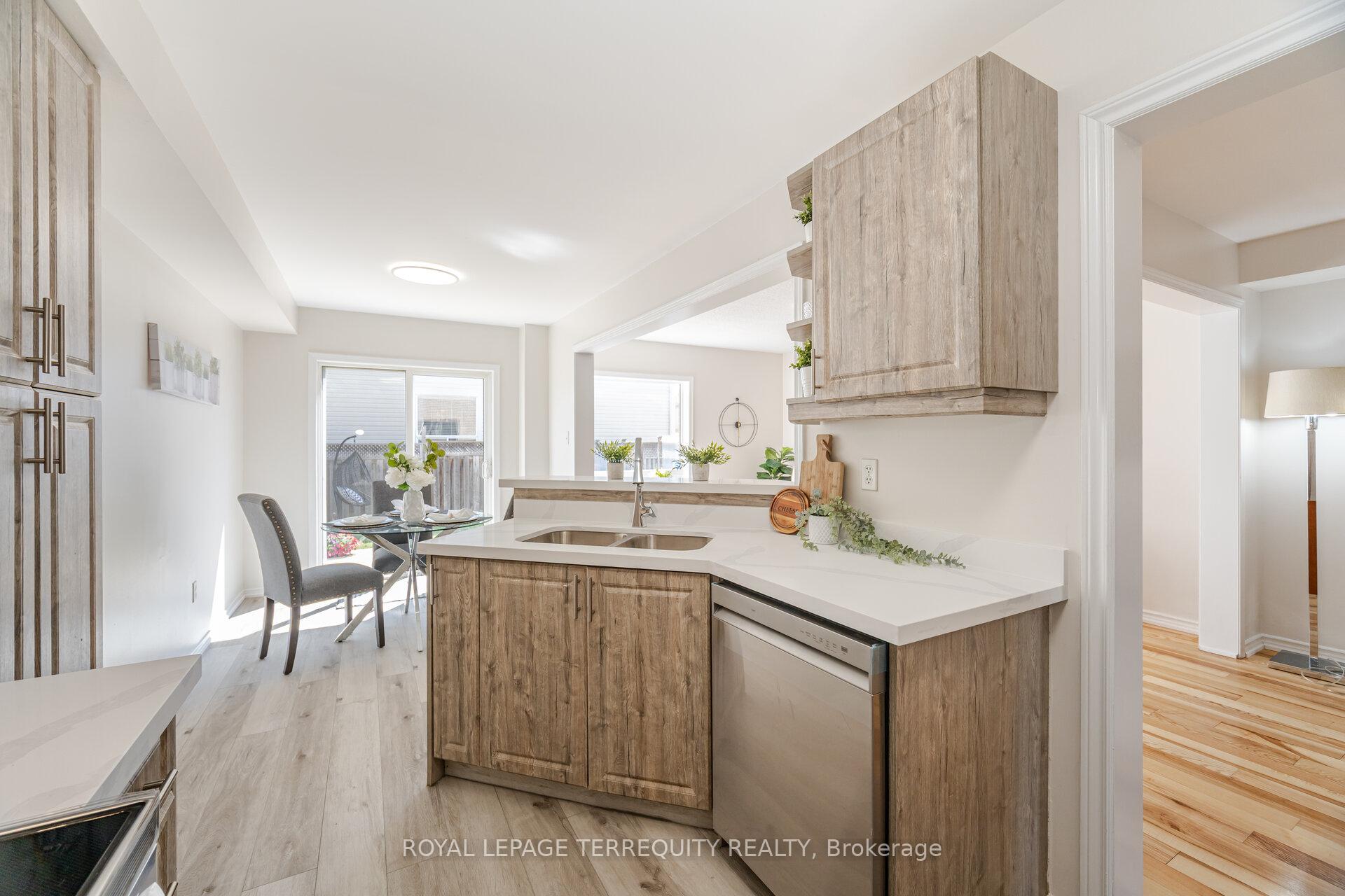 Photo 20 of 62 Robideau Place, Whitby, Pringle Creek — HOMEH