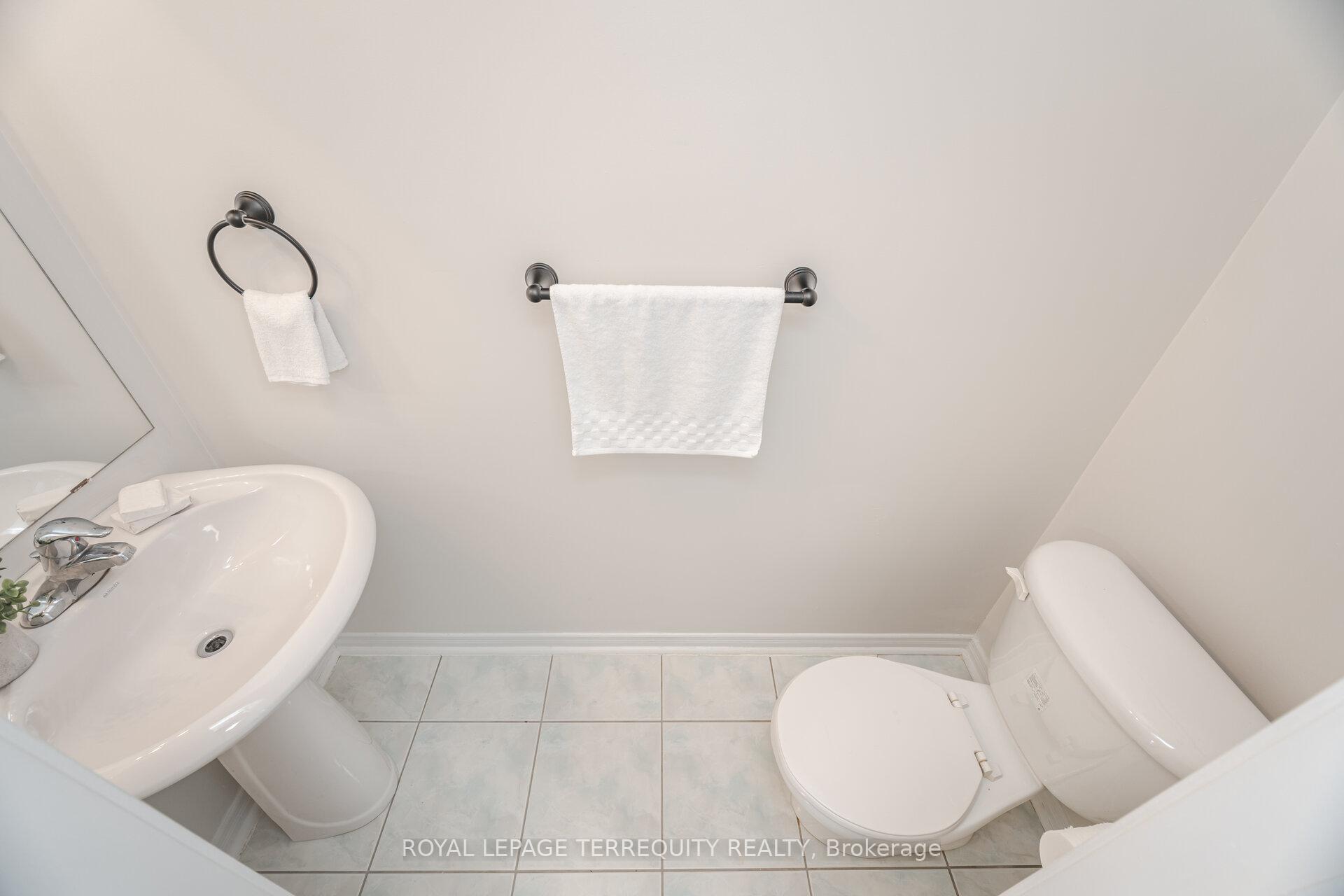 Photo 21 of 62 Robideau Place, Whitby, Pringle Creek — HOMEH