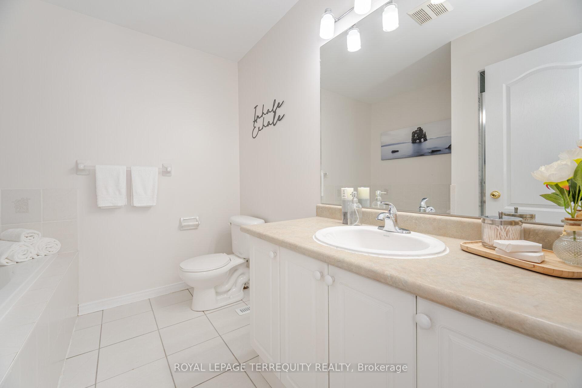 Photo 31 of 62 Robideau Place, Whitby, Pringle Creek — HOMEH