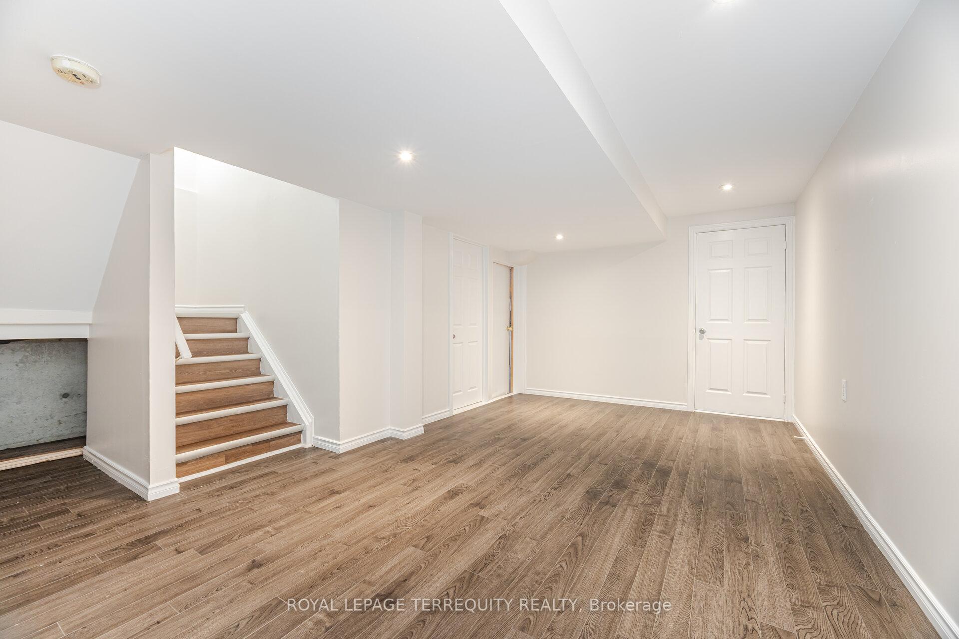 Photo 38 of 62 Robideau Place, Whitby, Pringle Creek — HOMEH