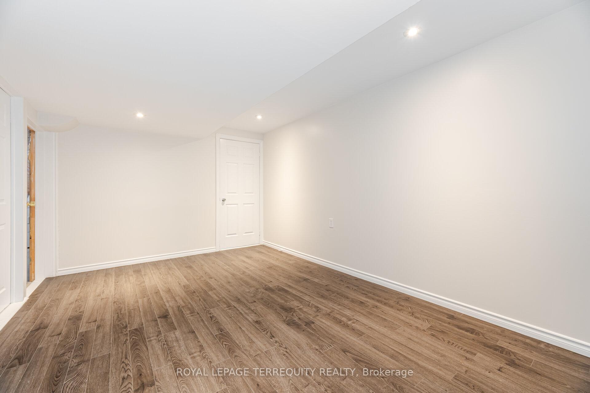 Photo 40 of 62 Robideau Place, Whitby, Pringle Creek — HOMEH