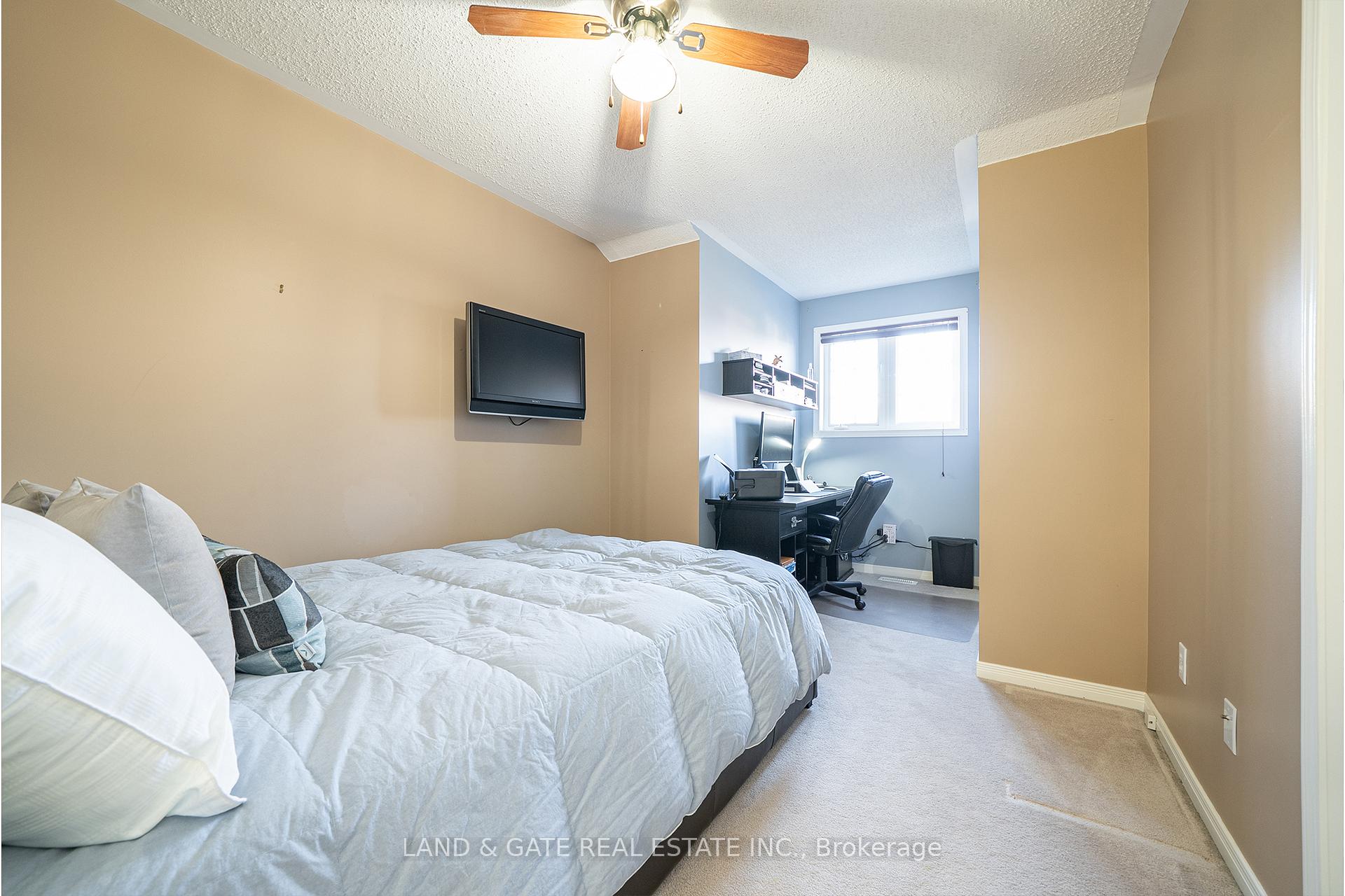 Photo 20 of 1389 Hancox Court, Peterborough, Monaghan Ward 2 — HOMEH