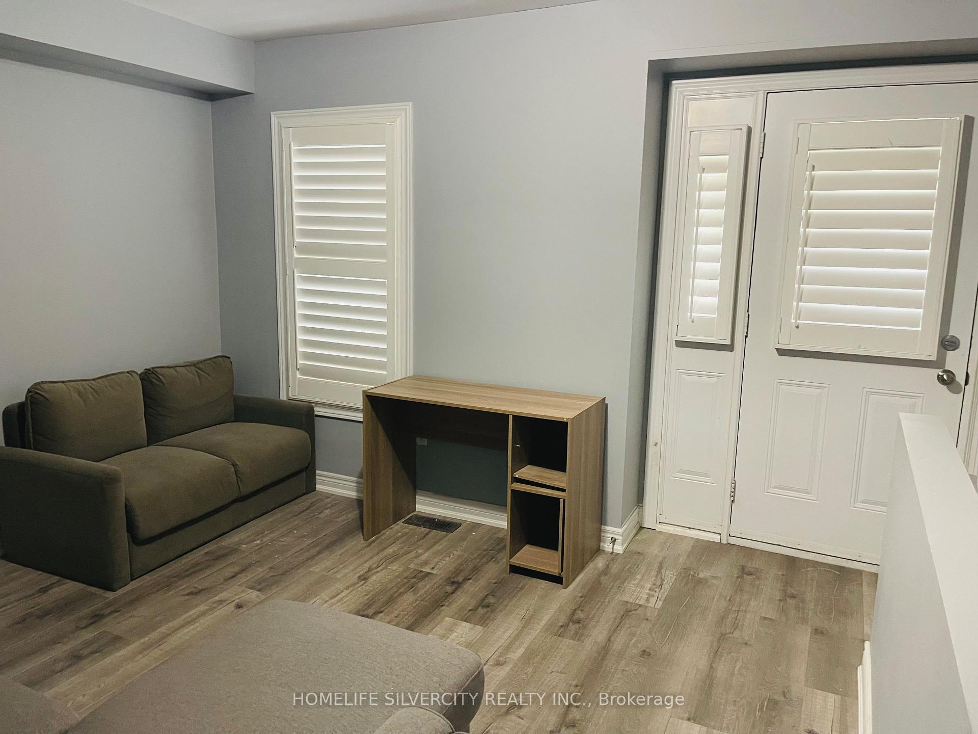 Photo 13 of Unit 9, 10 Porter Avenue W, Vaughan, West Woodbridge — HOMEH