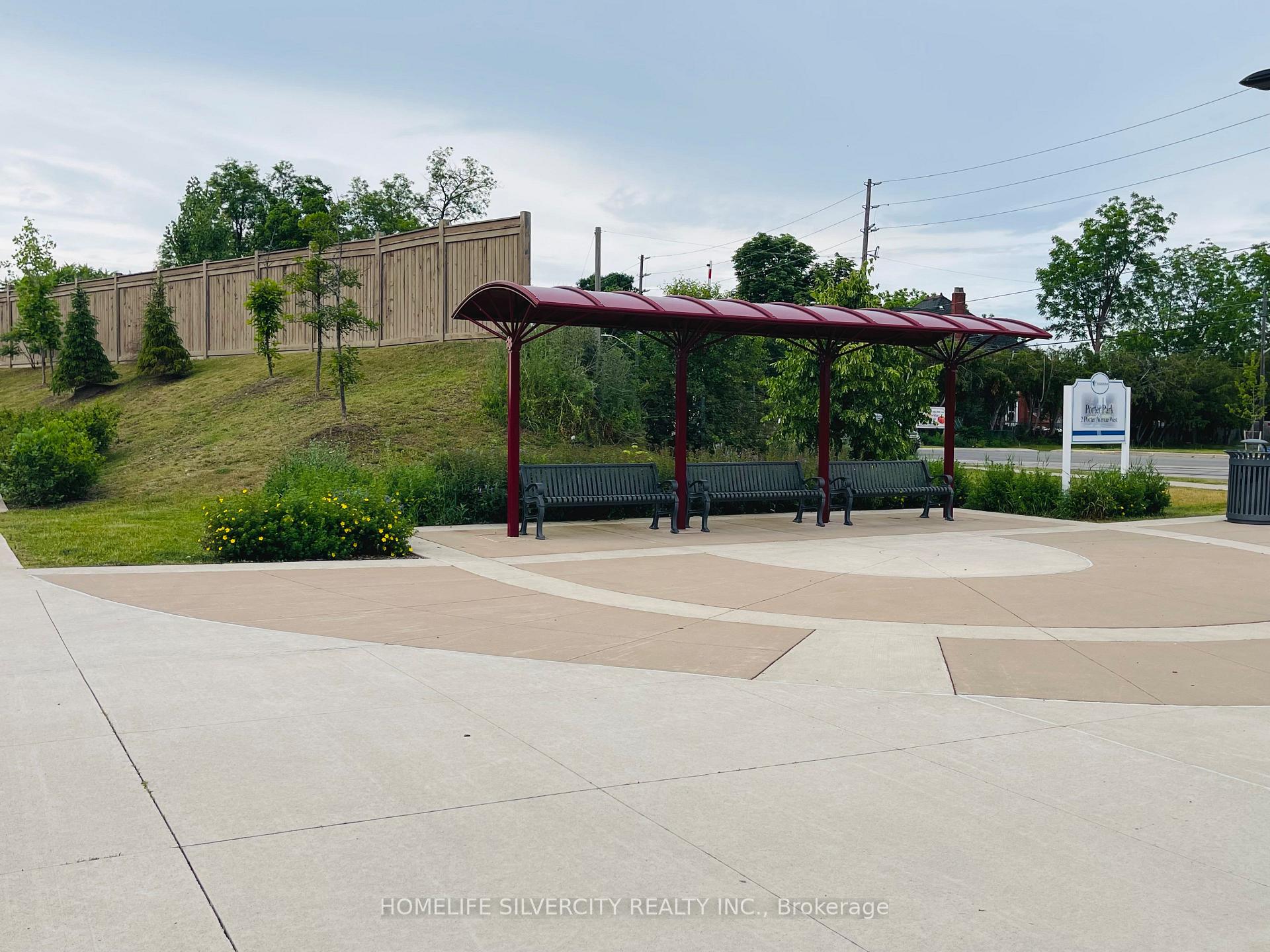 Photo 14 of Unit 9, 10 Porter Avenue W, Vaughan, West Woodbridge — HOMEH