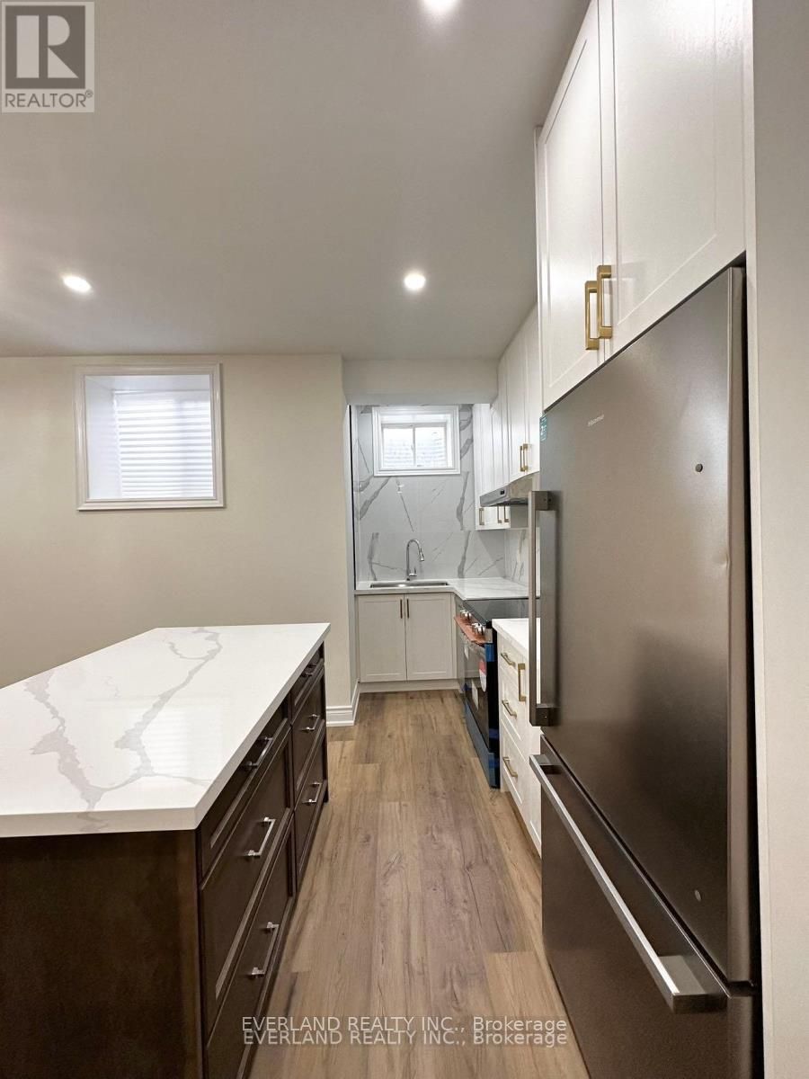 Photo 3 of Unit BM, 211 morning sparrow Drive, Vaughan, Kleinburg — HOMEH