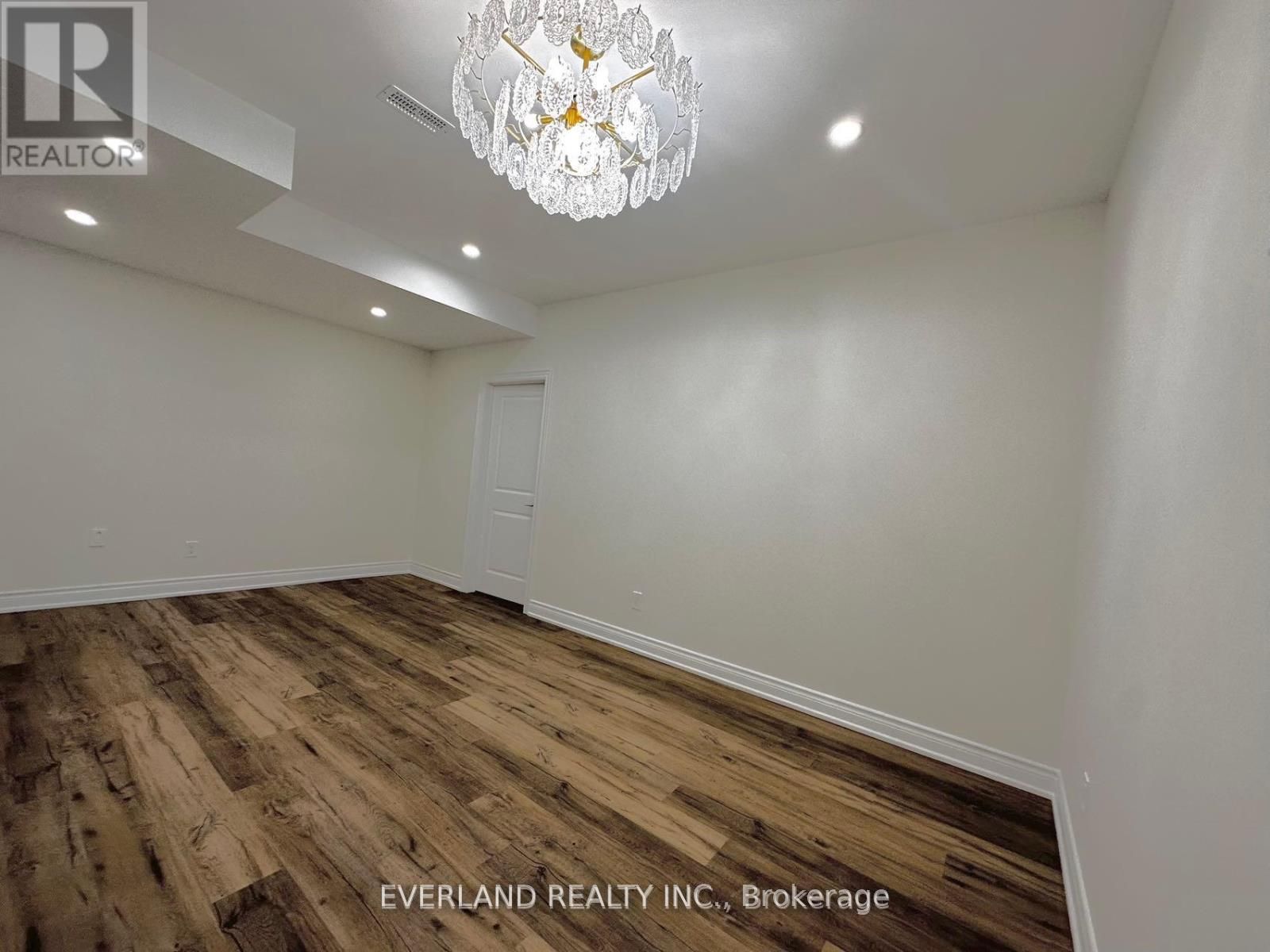 Photo 12 of Unit BM, 211 morning sparrow Drive, Vaughan, Kleinburg — HOMEH