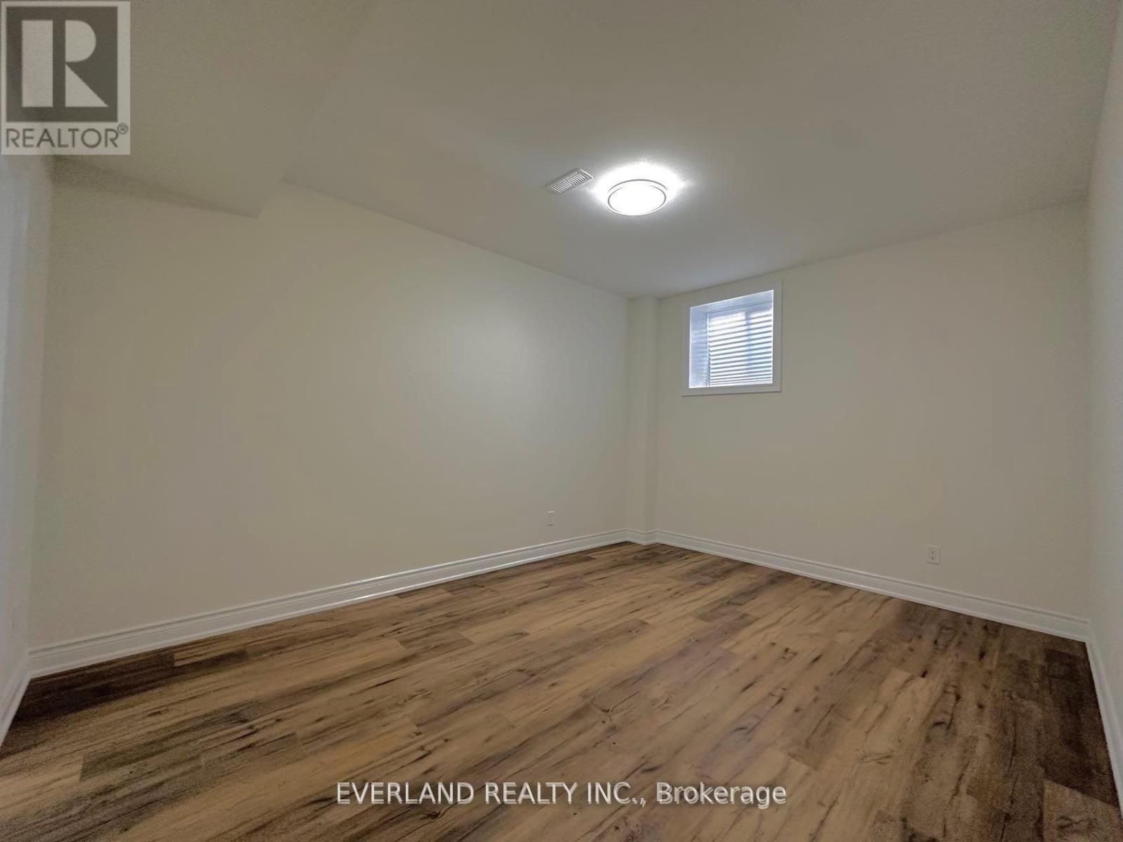 Photo 7 of Unit BM, 211 morning sparrow Drive, Vaughan, Kleinburg — HOMEH