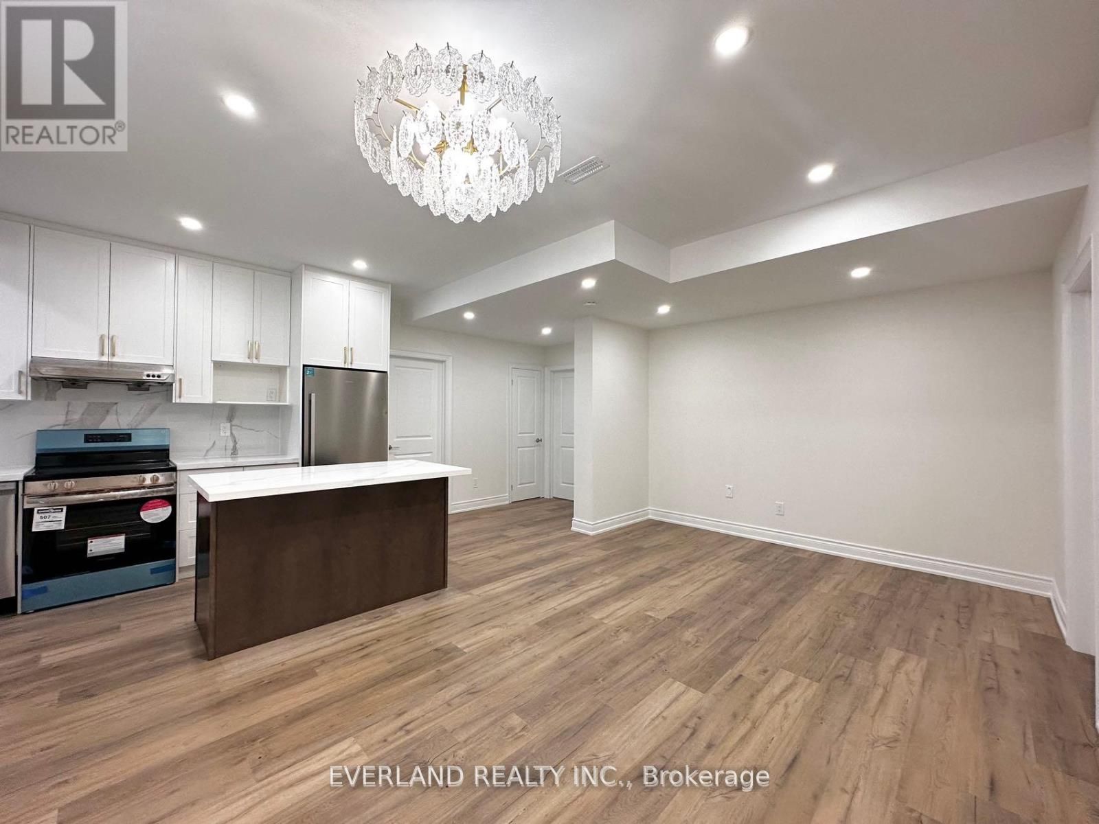 Photo 1 of Unit BM, 211 morning sparrow Drive, Vaughan, Kleinburg — HOMEH