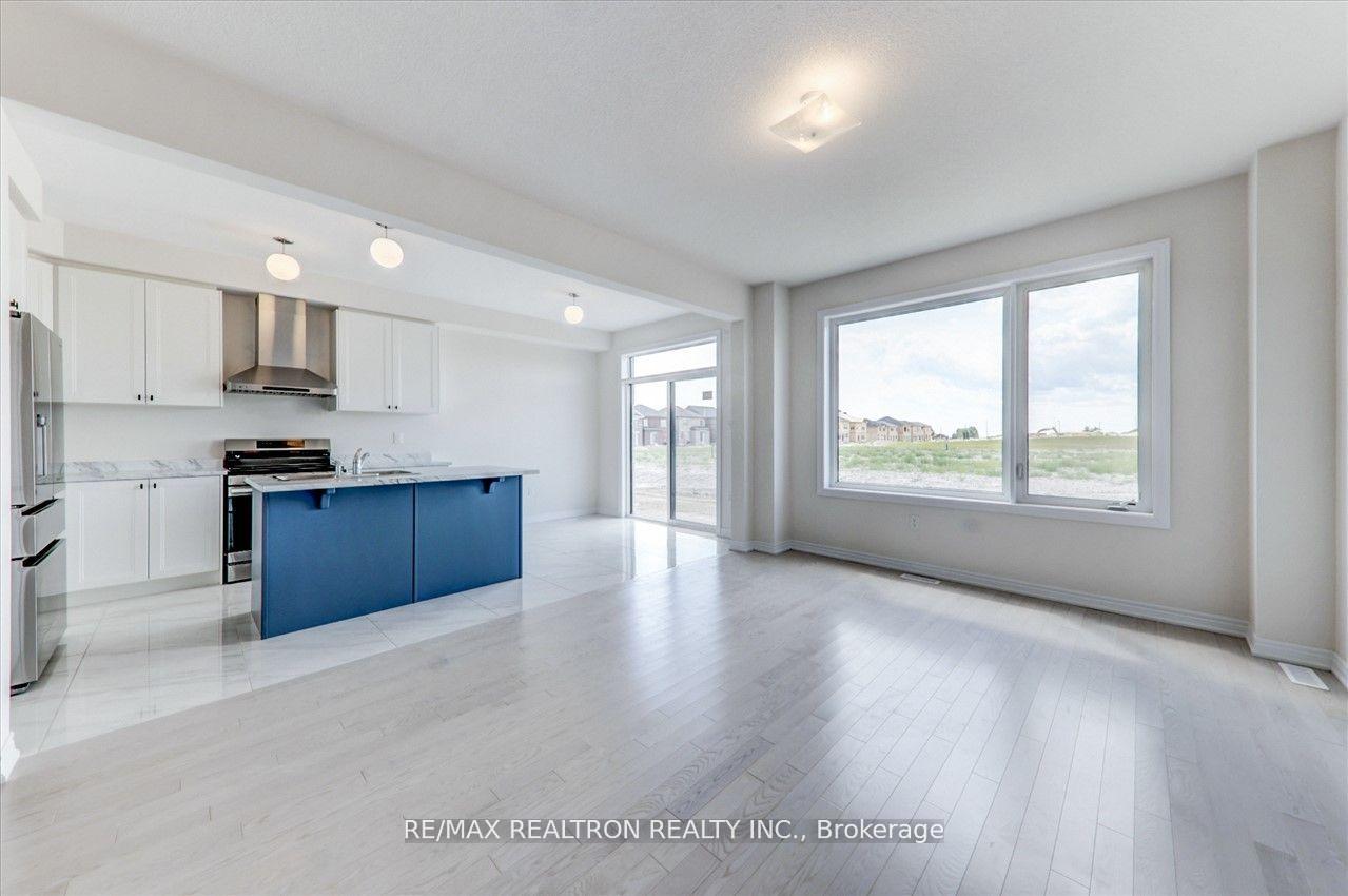 Photo 11 of 2186 Coppermine Street, Oshawa, Kedron — HOMEH